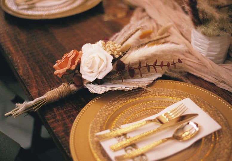 The Ultimate Rustic Wedding Décor Guide for Brides